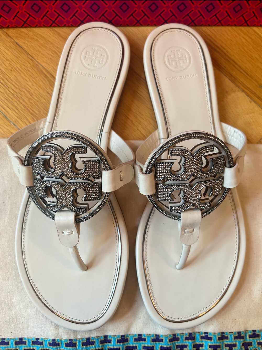 Tory Burch Bleach Ivory & Silver Metal Crystal Embellished Miller Sandals - Picture 5 of 13